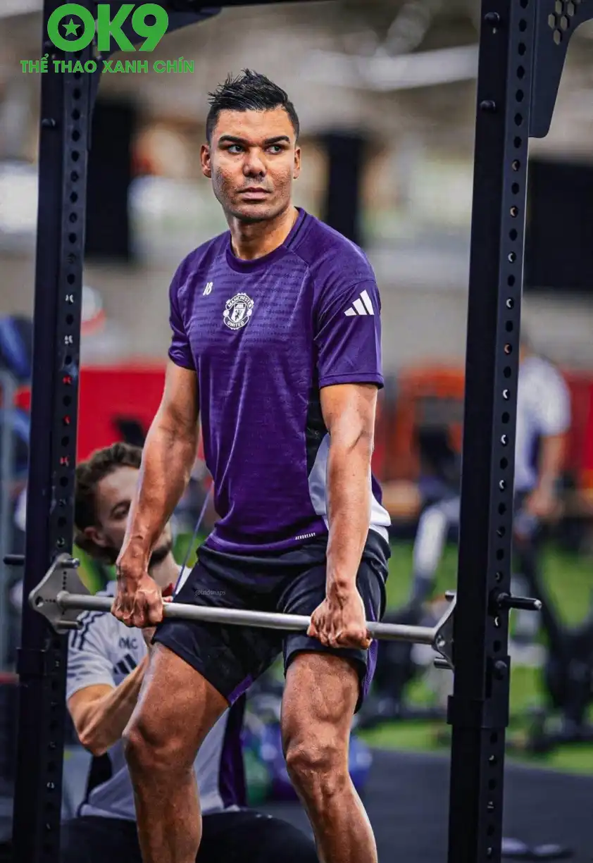Casemiro luôn nỗ lực tập luyện để lấy lại phong độ (Ảnh: Manchester United).